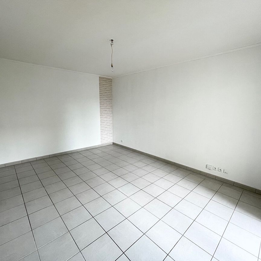 Location Appartement 2 pièces 48m² - Photo 1