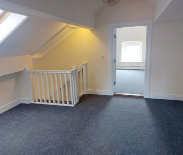 2 bedroom Maisonette to rent - Photo 6