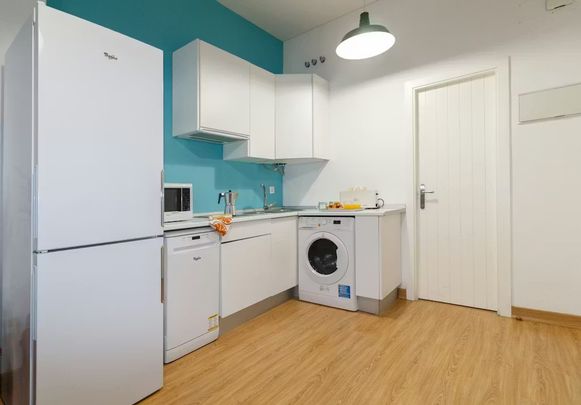 Calle Inocentes, Sevilla, Andalusia 41003 - Photo 1