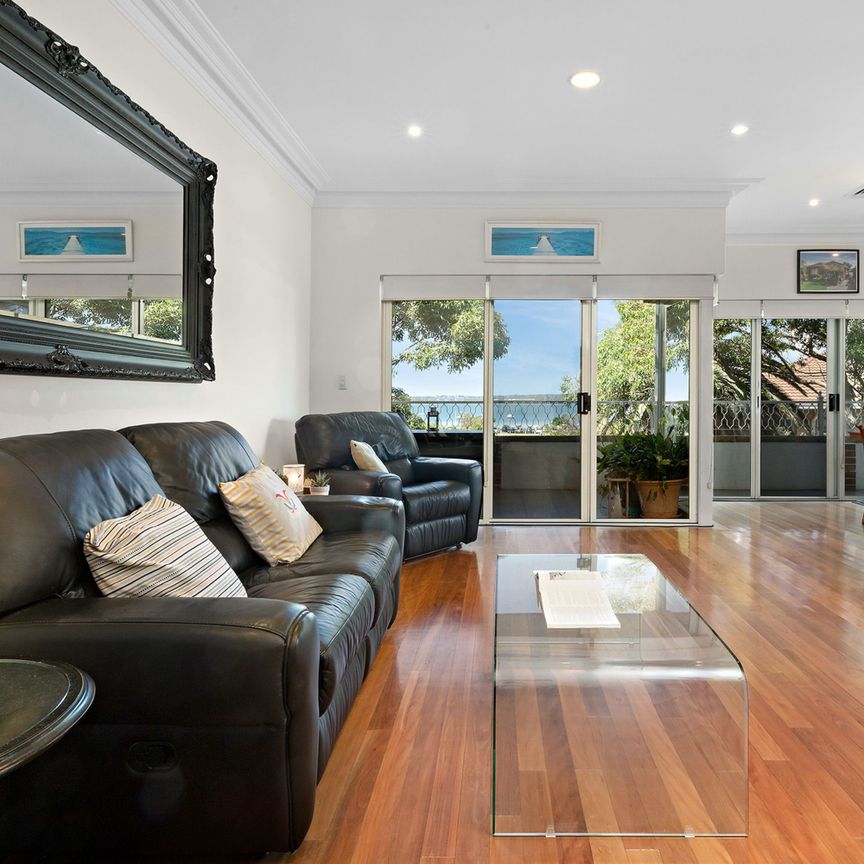 Brilliant Beachside Apartment - Photo 1