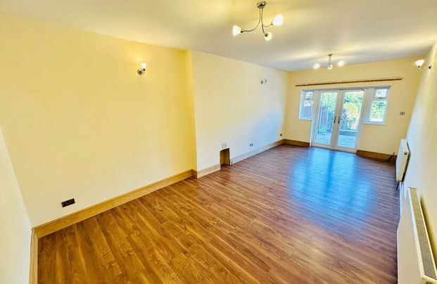 Paganel Drive, Dudley, DY1 4AY - Photo 1