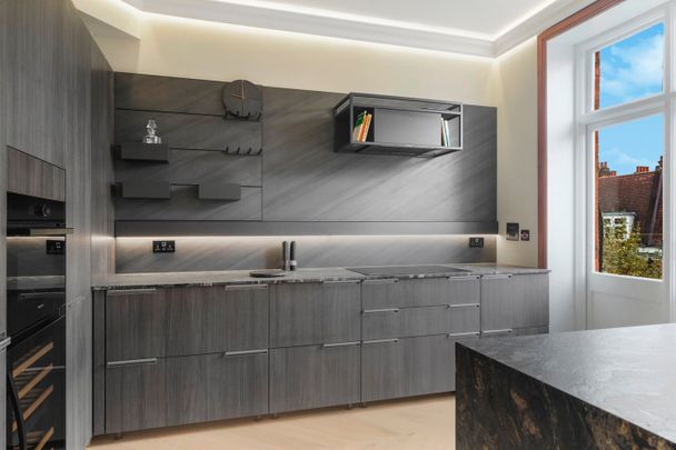 3 Bed Flat, Lauderdale Mansions, W9 - Photo 1