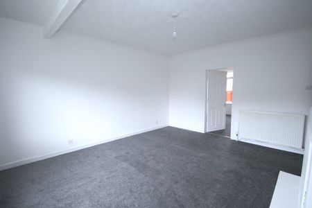 Forge Street, 2 Bed Unfurnished Lower Cottage, Royston – Available 11/02/2026 - Photo 2