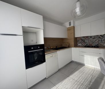 Location Appartement 3 pièces Meublé 90m² LA MOTTE SERVOLEX 73290 - Photo 6