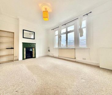 2 bedroom maisonette to rent - Photo 2