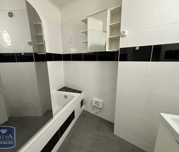 Location Appartement 3 pièces 64m² NICE 06200 - Photo 6