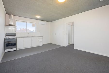 5/5 Berry Street, Clifton Hill VIC 3068 - Photo 4