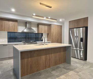 21 Van Lieshout Circuit, Griffin QLD 4503 - House For Rent | Domain - Photo 1