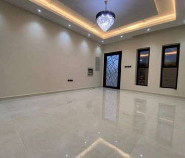 Spacious 4 BR Villa in Al Helio 2 with Stunning W - Photo 3