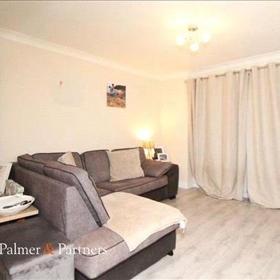 3 bedroom end of terrace house to rent - Photo 1