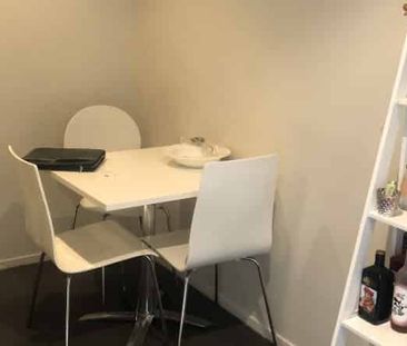 In the Heart Of The City - Photo 4