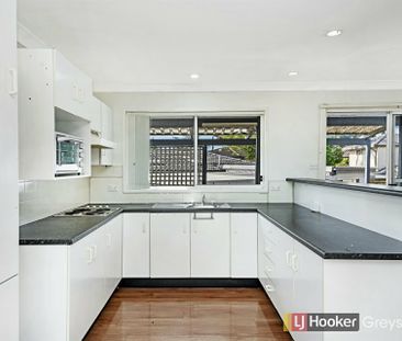 Convenient Two Bedroom Granny Flat - Photo 2