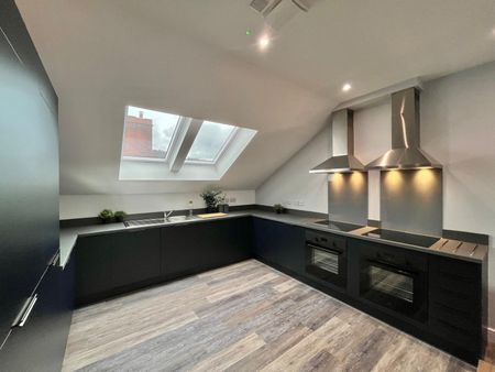 Flat 8, Commercial Point, NG9 2NG, NOTTINGHAM - Photo 5