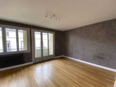 Location Appartement 3 pièces 70m² USSEL 19200 - Photo 4