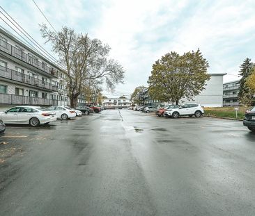 - Rue d'Avila, Montréal, QC - Photo 6