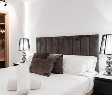 4 bedroom luxury Flat for rent in Puerto Banus, Spain - Photo 6