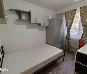 Apartament cu 3 camere, strada Busteni, Gheorgheni - Fotografie 2