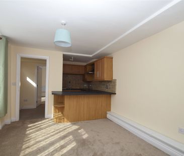 1 bed apartment to rent in James Street, Scarborough, YO12 - Photo 5