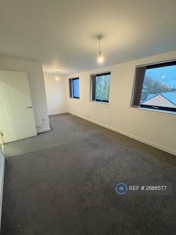 1 bedroom flat to rent - Photo 2