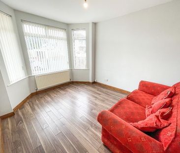 34 Warren Park, Lisburn, BT28 1LL - Photo 1