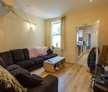 7 bedroom house to rent - Photo 2