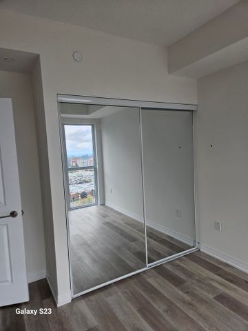 For Lease - 15 Watergarden Drive Unit# 1702, Mississauga, Ontario - Photo 3