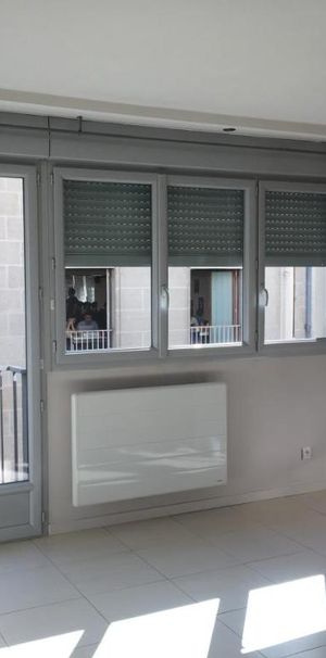 STUDIO - QUARTIER GRASLIN - SURFACE 26 m² - Photo 1