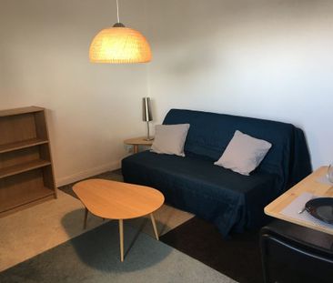 Location Appartement 1 pièce 26m² - Photo 1