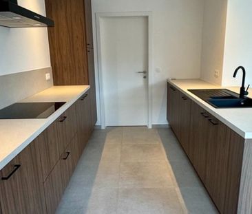 Woning te huur in Izegem voor € 1.300 met 3 slaapkamers - Photo 6