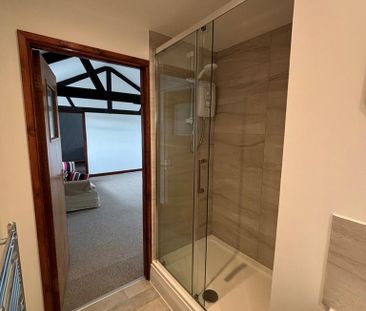 1 bedroom barn to rent - Photo 6
