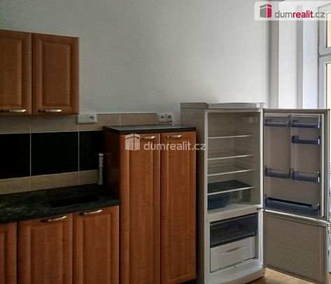 Pronájem bytu 1+1 37 m² - Photo 1