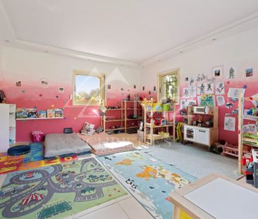 Villa familiale rénovée dans un double domaine sécurisé - Photo 4