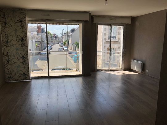Location appartement 3 pièces, 77.85m², Blois - Photo 1
