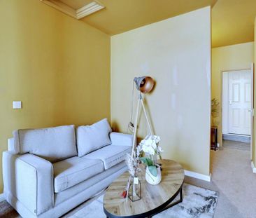 1 bedroom flat to rent - Photo 2