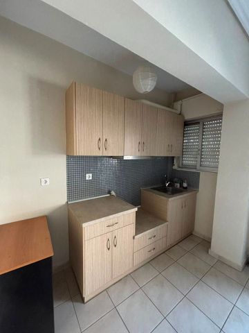 Studio/Γκαρσονιέρα για ενοικίαση Άγιος Νικόλαος (Λάρισα) - Φωτογραφία 2