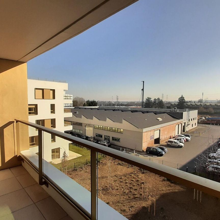 location Appartement T3 DE 64m² À MASSY - Photo 1