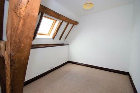 Near Pontrilas, Herefordshire - Photo 4