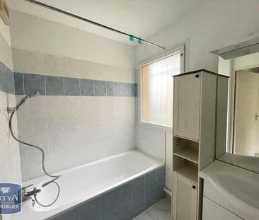 Location Appartement 3 pièces 64m² NIORT 79000 - Photo 6