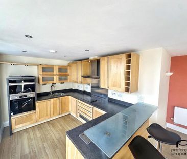 2 bedroom flat to rent - Photo 6