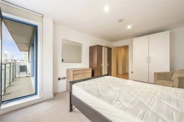 1 bedroom flat - Photo 1