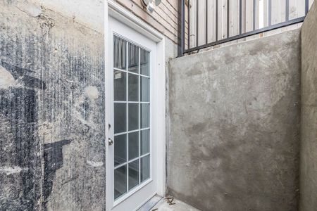 For Lease - 1 Huron Lane, Bradford West Gwillimbury, Ontario - Photo 2