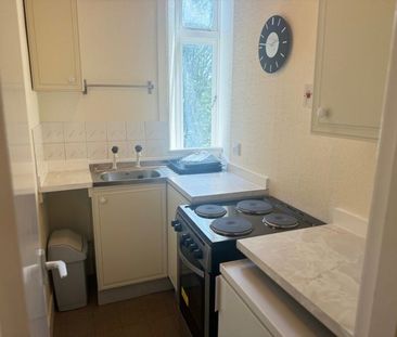 33 Hartington Road, AB10 6XS, Aberdeen - Photo 2