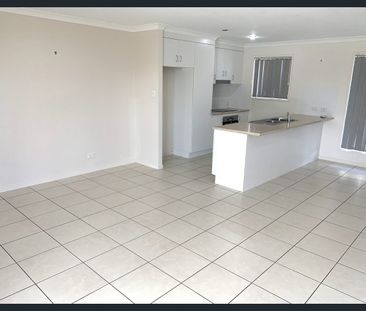 Spacious Family Home - Photo 1