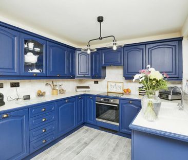 LARCH ROAD, KILBURN - Photo 6