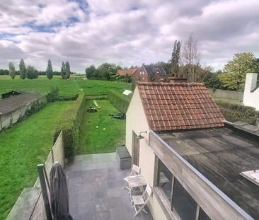 Volledig gerenoveerde woning met tuin én garage te Roeselare - Foto 1