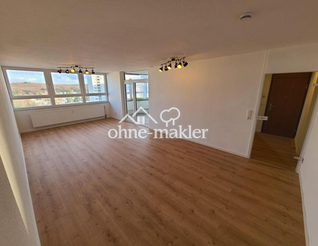 Komplett renovierte 2,5-Zi.-Wohnung mit Bad, Gäste-WC & neuer Einbauküche in Darmstadt - Photo 1