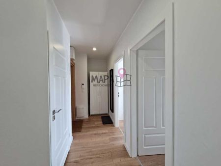 Apartament z dwoma tarasami i miejscem parkingowym - Zdjęcie 2