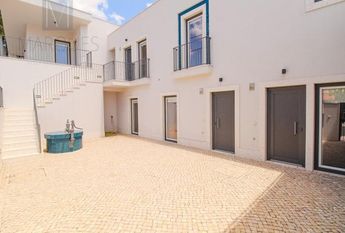 Apartamento T1+1 em Setúbal