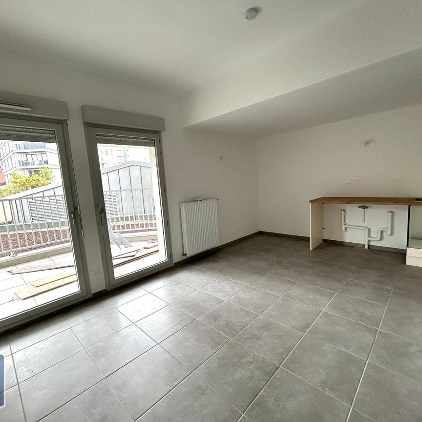 Location Appartement 3 pièces 59m² ST ETIENNE 42000 - Photo 1