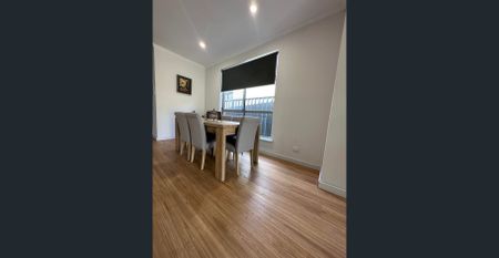 GREAT WELL MAINTAINED FAMILY HOME WITH SOLAR COULD BE YOURS - Photo 2